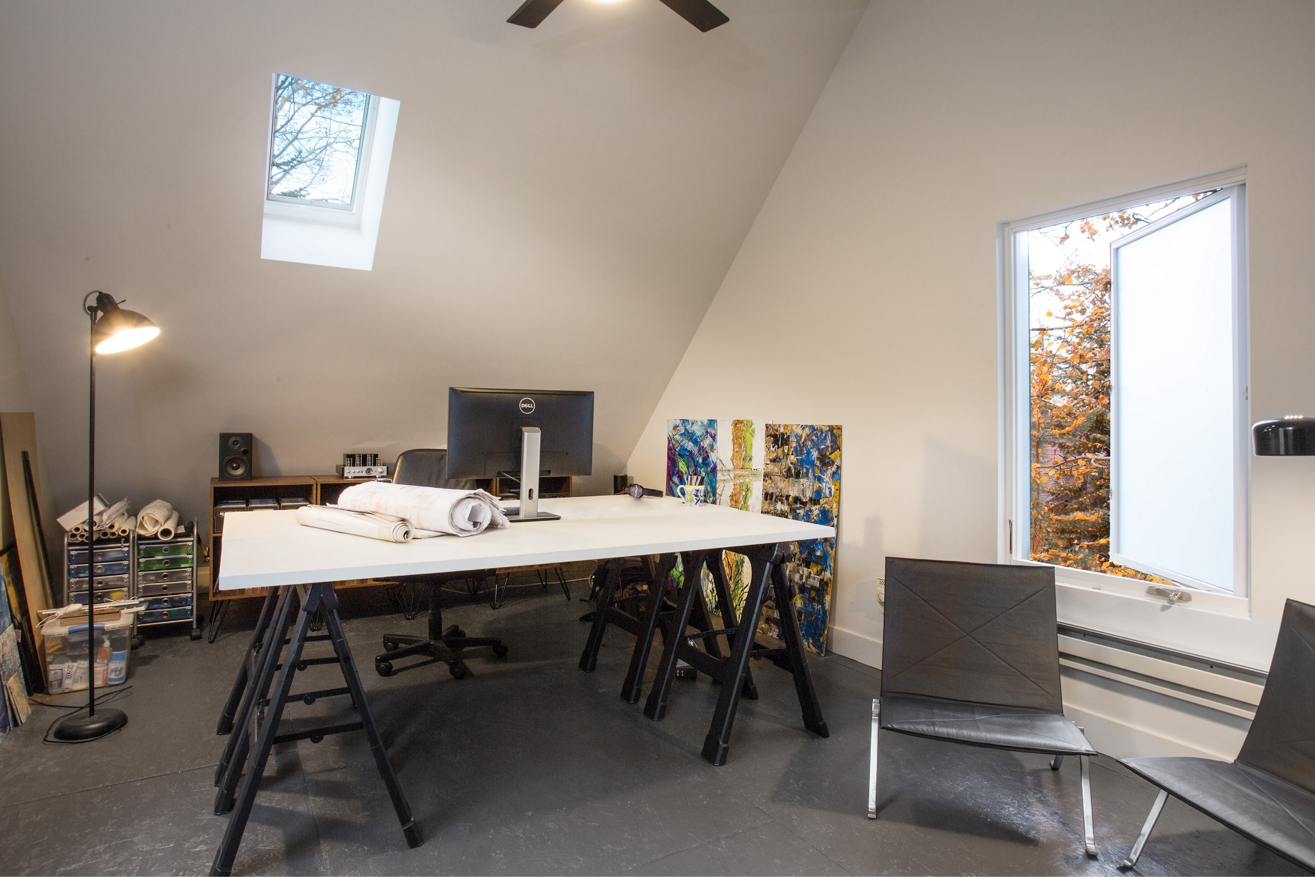 Office loft in the Granny Pod in Park City, Utah, architectural design by Elliott Workgroup