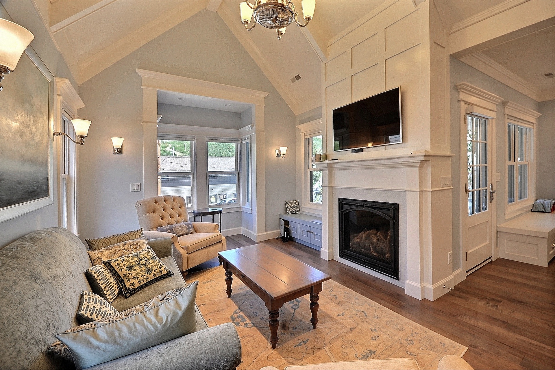 Woodside Avenue, living room - architectural design by Elliott Workgroup